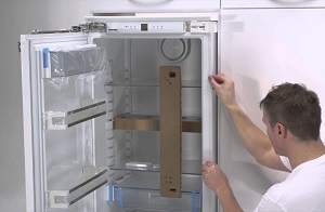 Установка встраиваемого холодильника в Павлово